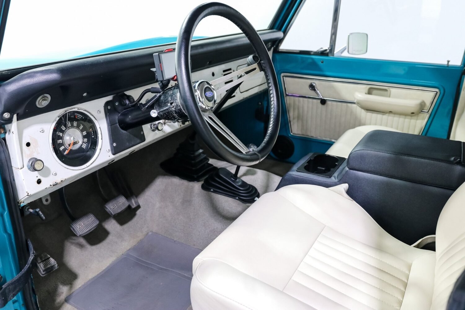 61265f01-b69e-4bc8-afaf-4a085969f554